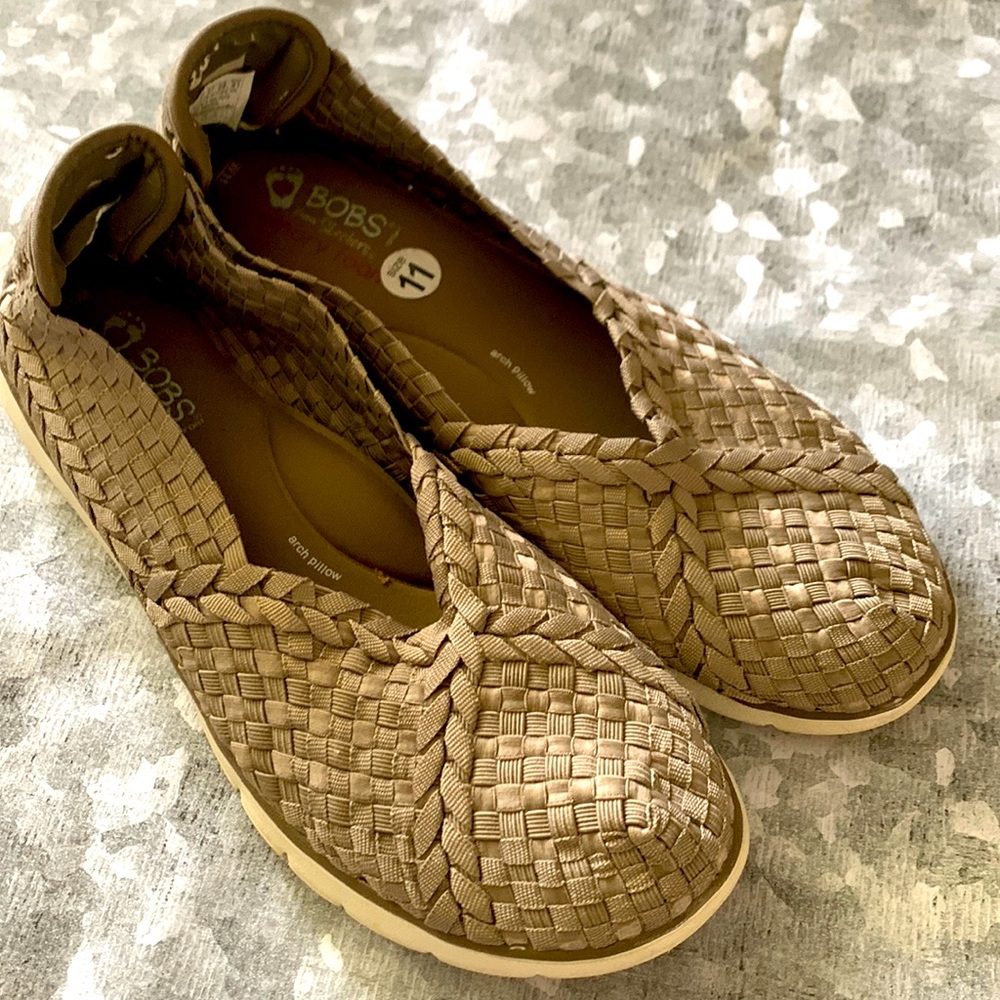 Memory Foam Bobs - Size 11 (Firs like a 10) - Taupe in Color